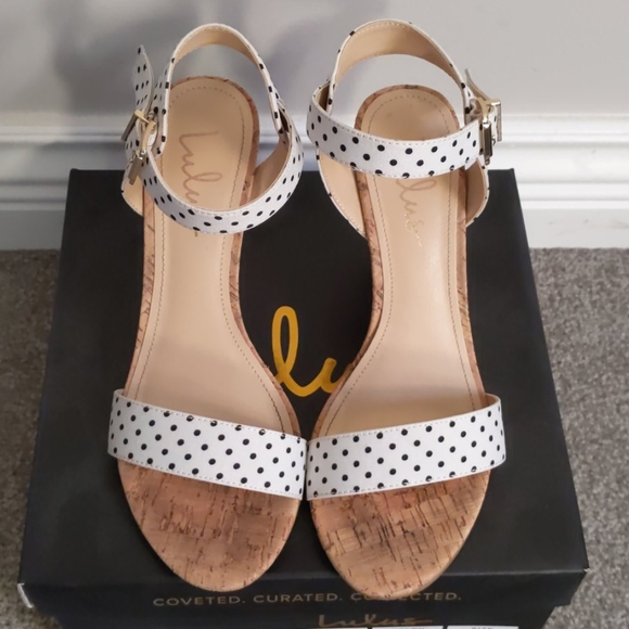 Lulu's Whitney Wedge Sandal - Picture 3 of 4